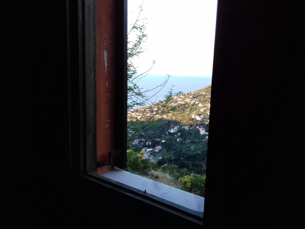 Ikarian Centre - Accommodation & Mountain Hiking Евдилос Екстериор снимка